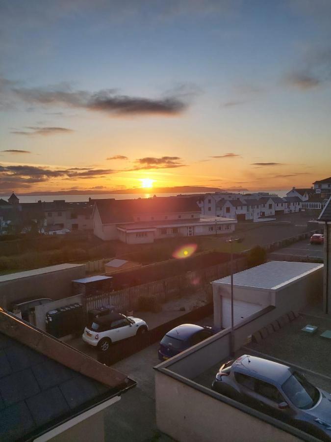 Portstewart Central Loft Apartment Ngoại thất bức ảnh