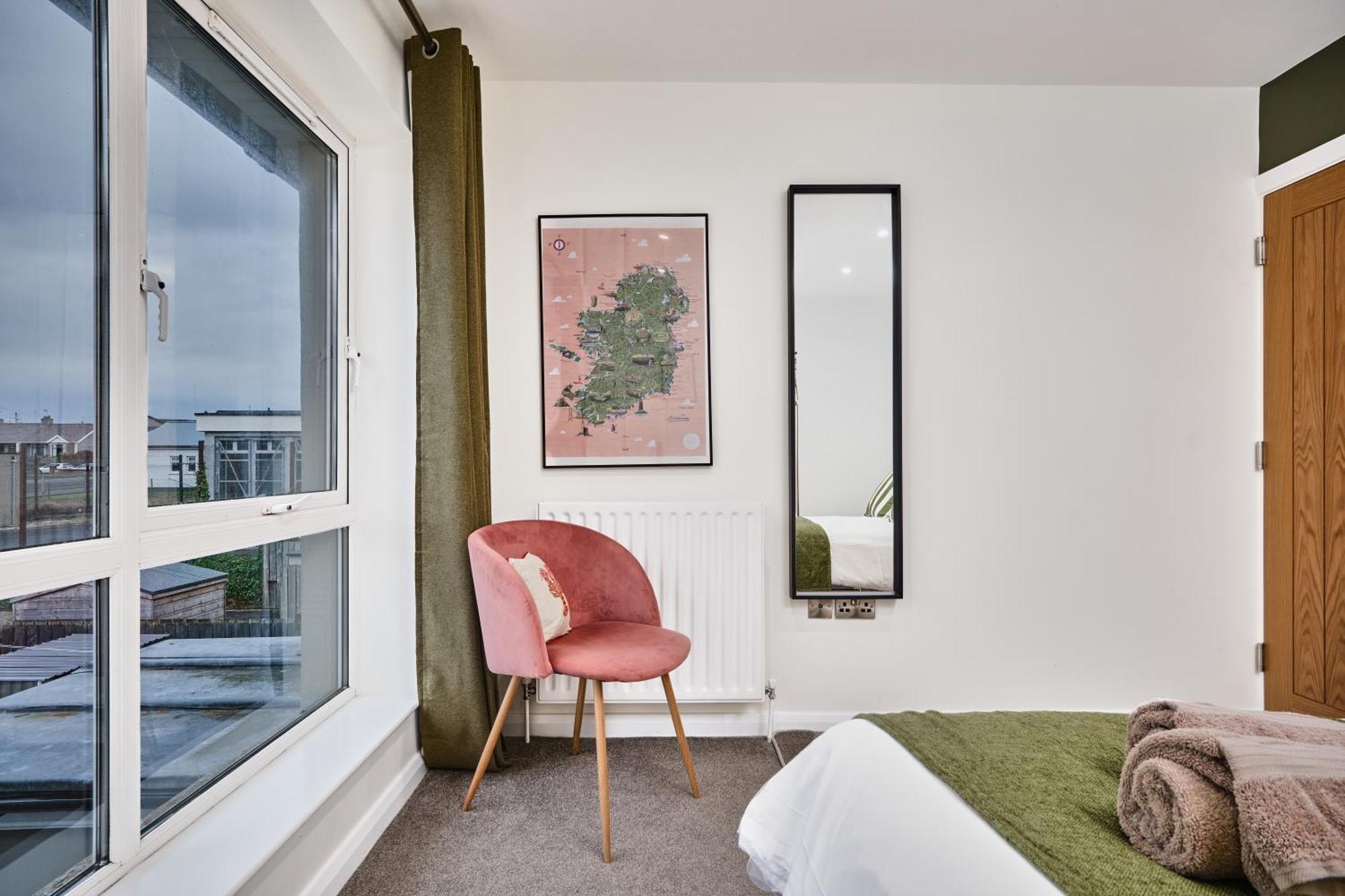 Portstewart Central Loft Apartment Ngoại thất bức ảnh