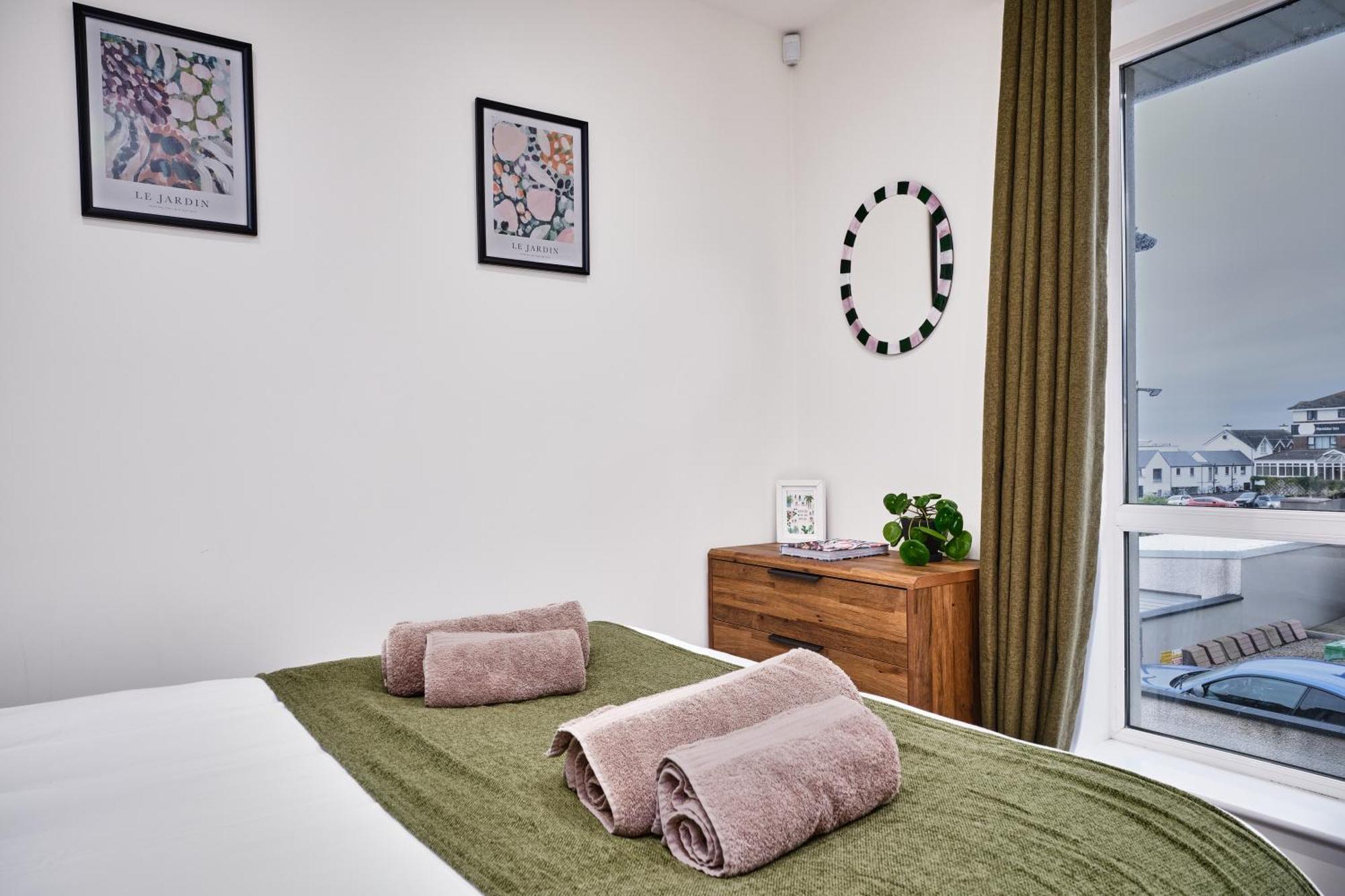 Portstewart Central Loft Apartment Ngoại thất bức ảnh